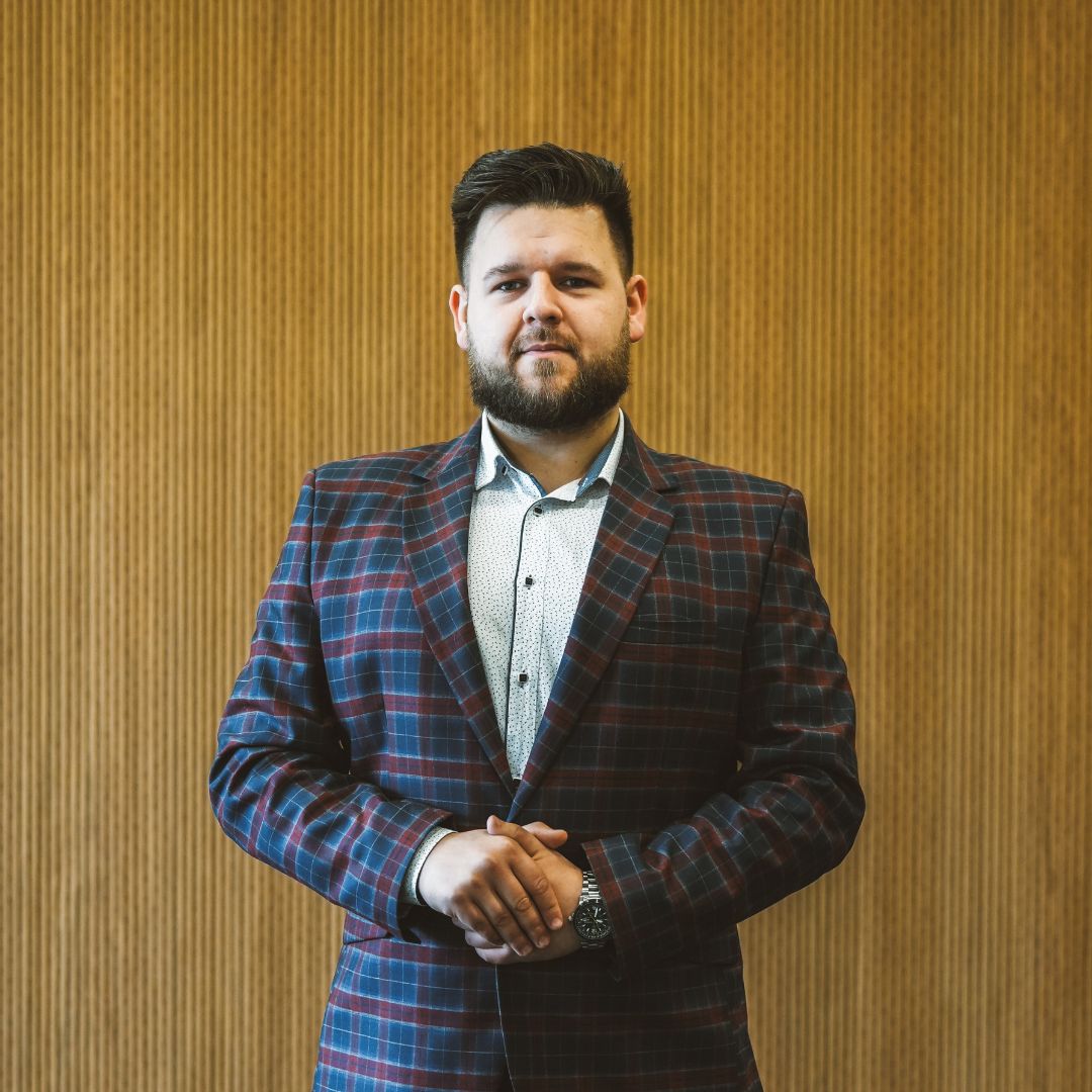 damian_kostyla.jpg